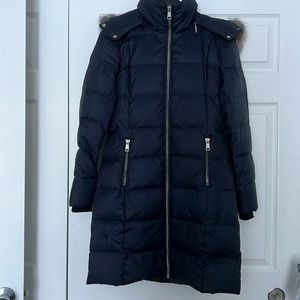 Woman Andrew Marc puffer jacket.Size S.Used(great condition)